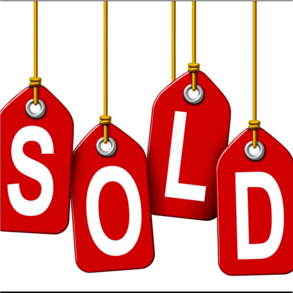 👠👗👙 SOLD 👚👠🩱
